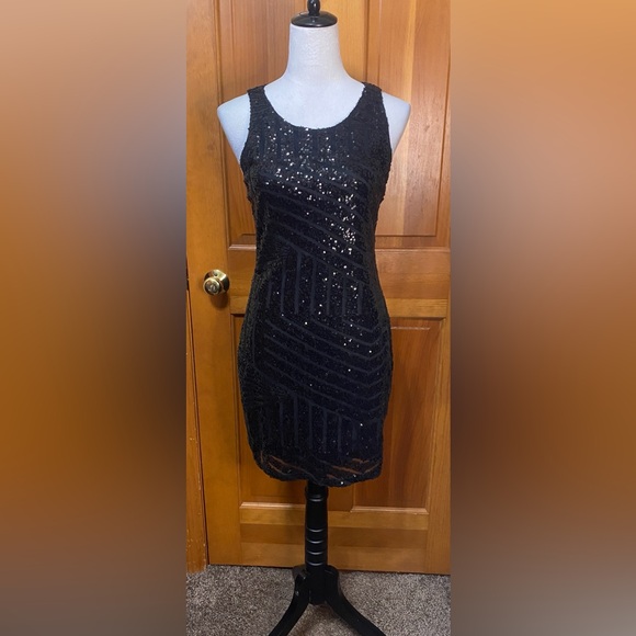 NWOT Rhapsody Embellished Geometric Print Dress - Picture 2 of 6